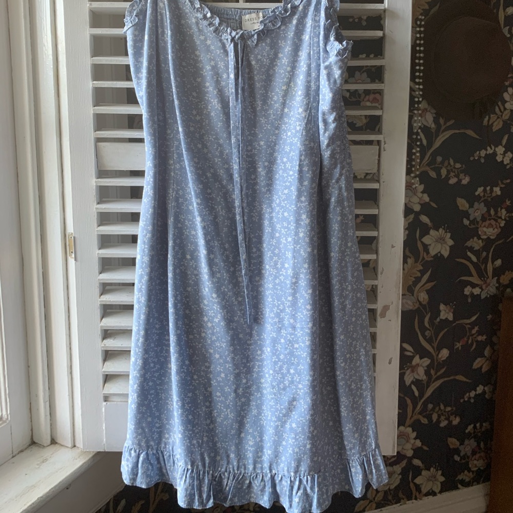 Blue floral mini dress